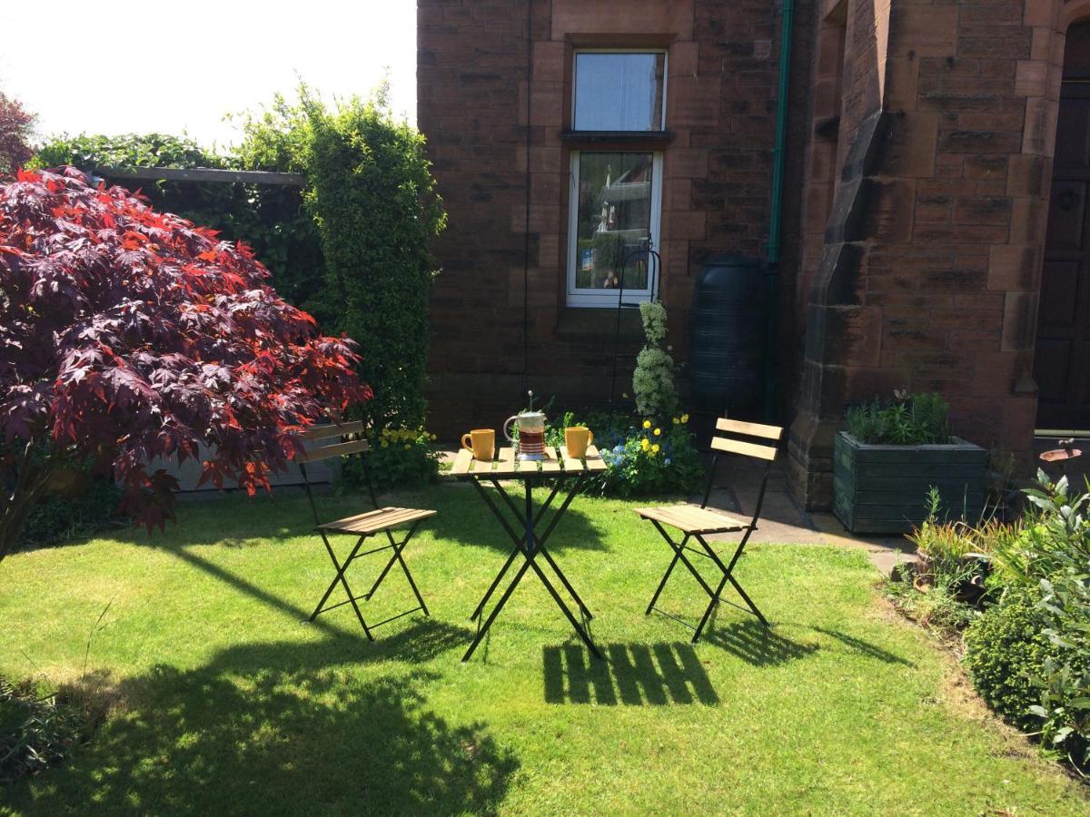 Stylish Apartment In Stone-Built Former Rectory Penrith Exterior photo